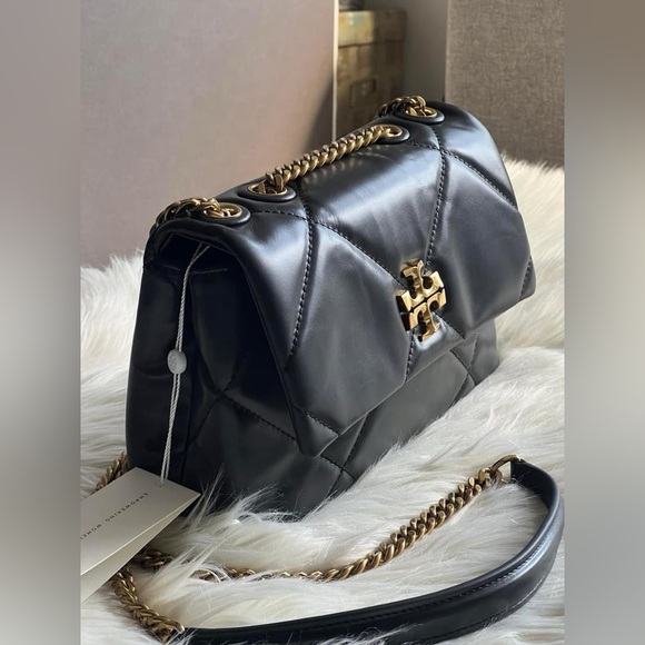 Tory Burch Small Kira Diamond Quilt Convertible Shoulder Bag - Picture 4 of 15